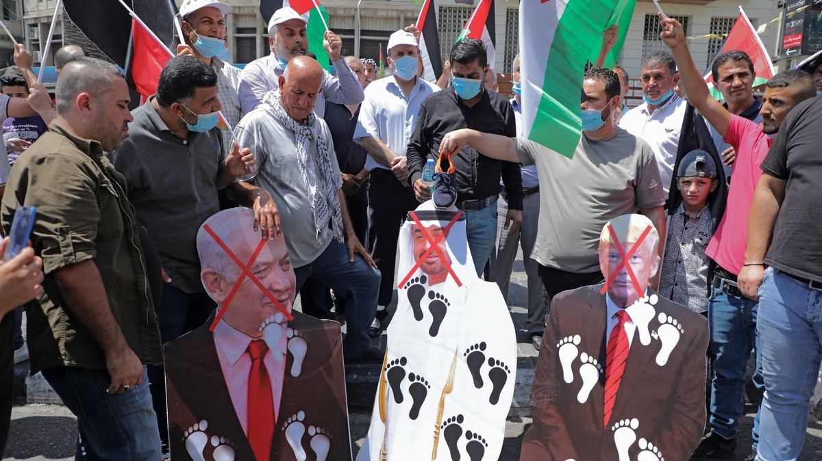 Dýka do zad všem muslimům, reaguje Írán na dohodu SAE a Izraele